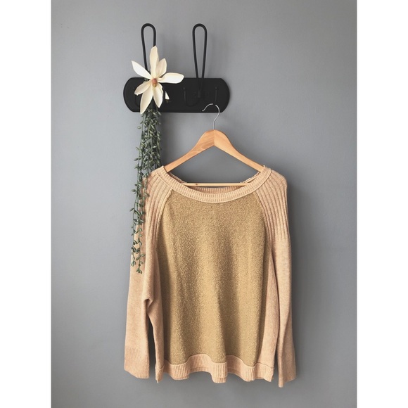 Free People Sweaters - Free People • Tan Sweater